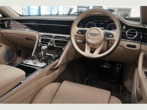 Bentley Flying Spur (Ex7clusive Hire)