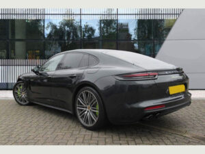 Porsche Panamera (Limo Hire) 15